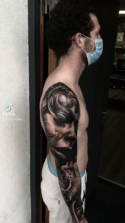 Tom F Tattoo tattoo 021