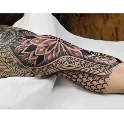 Tom Maggot tattoo 017