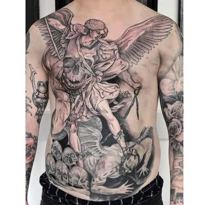 Tom Maggot tattoo 034
