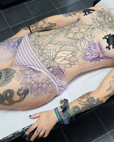Tom Maggot tattoo 037