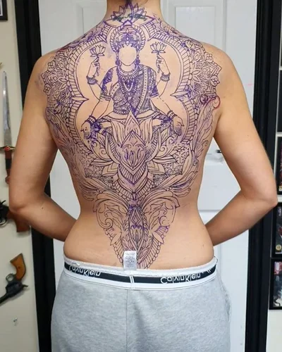 Tom Maggot tattoo 047