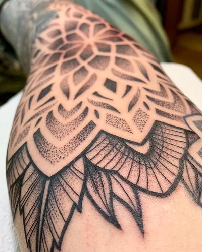 Tom Birch tattoo 008
