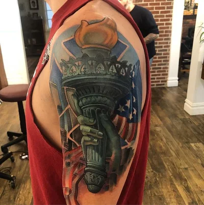 Tommy Helm tattoo 035