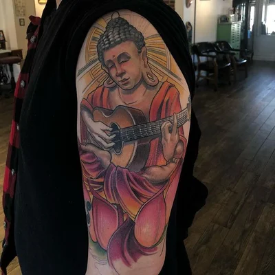 Tommy Helm tattoo 050
