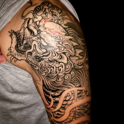 Tommy KT tattoo 032