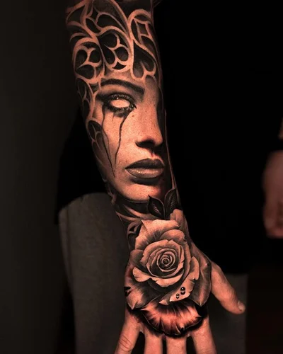 Tommy Lee tattoo 040