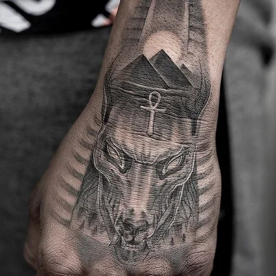 Tom tattoo 026