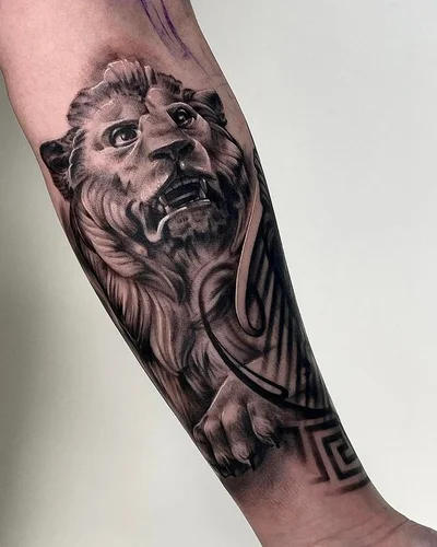 Tom tattoo 030