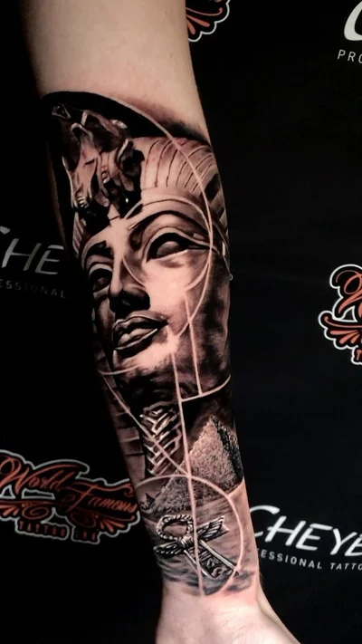 Tom Stephenson tattoo 030