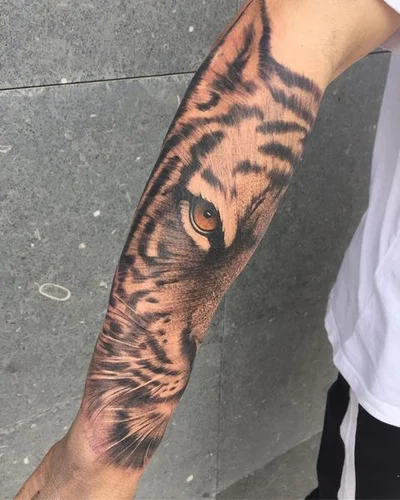 Toni Dimoni tattoo 011