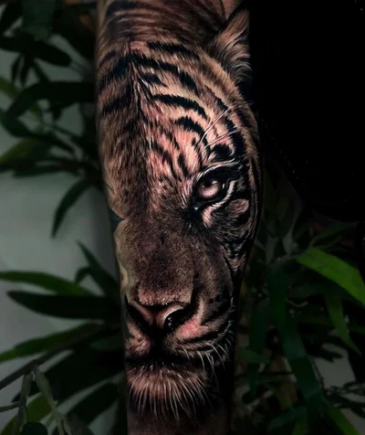 Toni Garcia tattoo 018