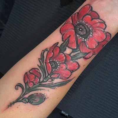 Toni Lou tattoo 011
