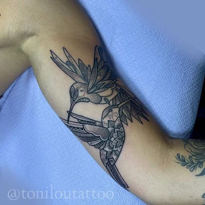 Toni Lou tattoo 024