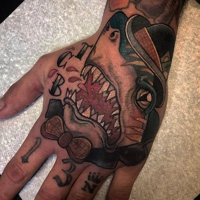 Toni Lou tattoo 030