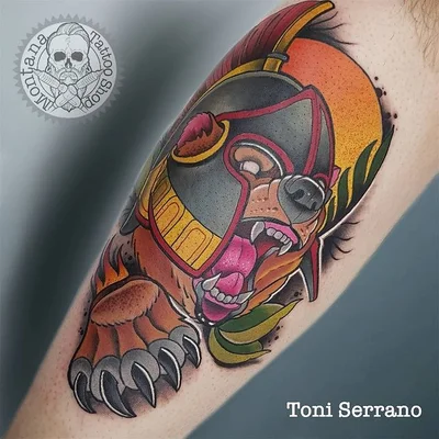 Toni Serrano tattoo 050