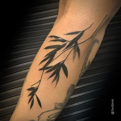 Toni Skink tattoo 035