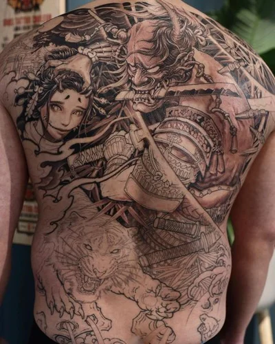 Tony Hu tattoo 041
