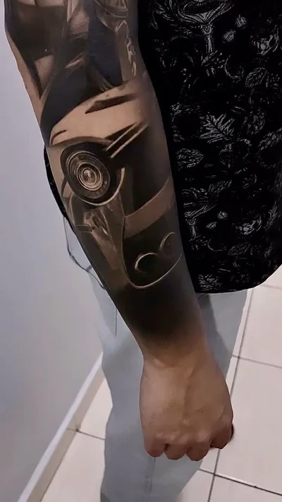 Tony Gomes tattoo 015