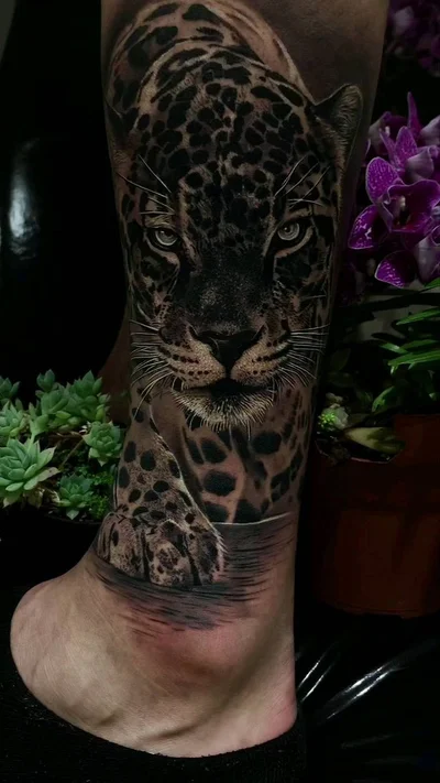 Tony Gomes tattoo 016