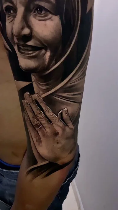 Tony Gomes tattoo 017