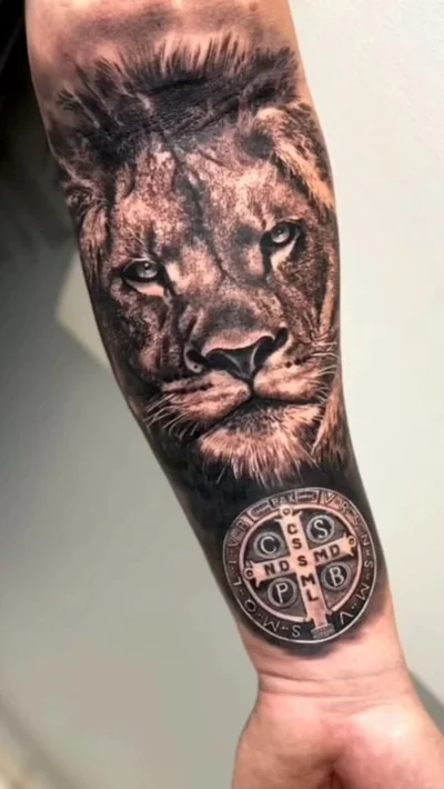 Tony Gomes tattoo 043