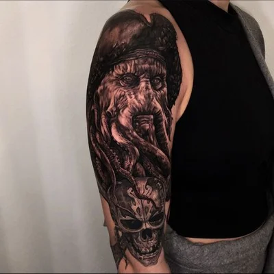 Tony Nguyen tattoo 015
