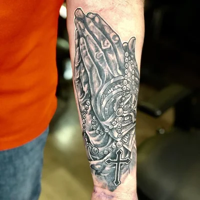 Tony Reyes tattoo 007