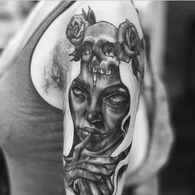 Tony Reyes tattoo 028