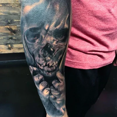 Tony Reyes tattoo 047