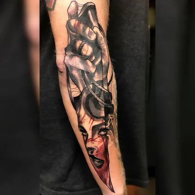 Tony Reyes tattoo 050