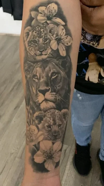 Tony Silva tattoo 017
