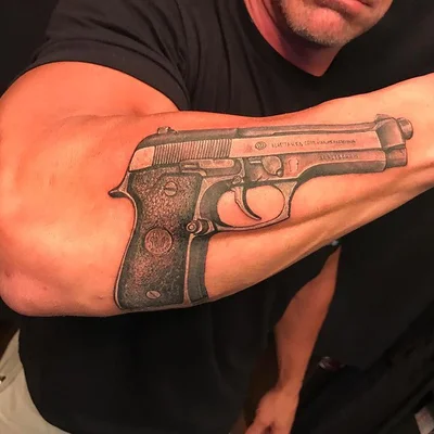 Tony Urbanek tattoo 024