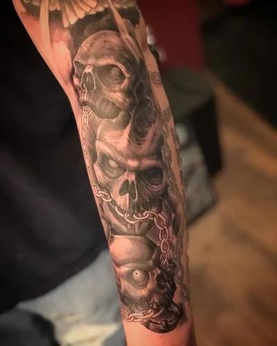 Tony Urbanek tattoo 032