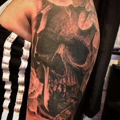 Tony Urbanek tattoo 033