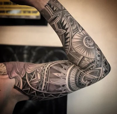 Tony Urbanek tattoo 045