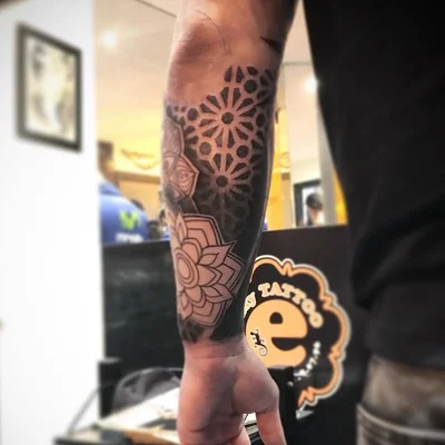 Toon Bod Mod Tattoo tattoo 013