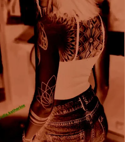Toon Bod Mod Tattoo tattoo 044