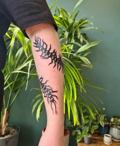 Tooth And Claw Tattoos tattoo 024