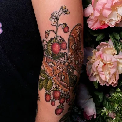 Haley Bean tattoo 042