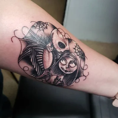 Jennifer Lynne Woods tattoo 011
