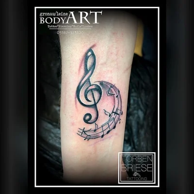 Torben Briese tattoo 007