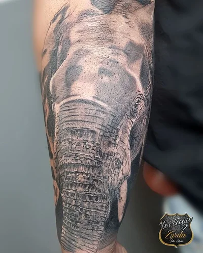 Isaac Sanchez tattoo 020