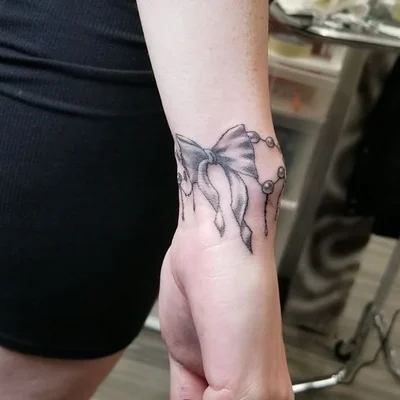Anthony Sinclair tattoo 019
