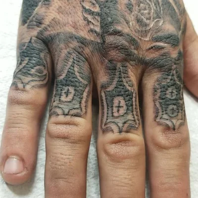 Anthony Sinclair tattoo 022