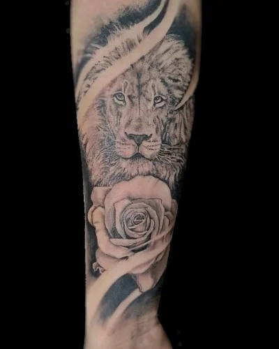 Tota Alvaro tattoo 012