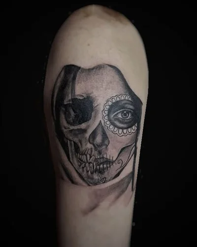 Tota Alvaro tattoo 022