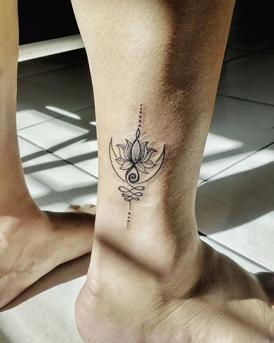 Tota Alvaro tattoo 031
