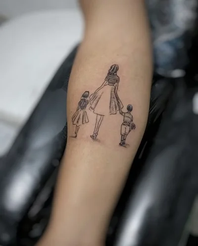 Tota Alvaro tattoo 032