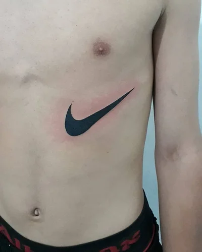 Tota Alvaro tattoo 034