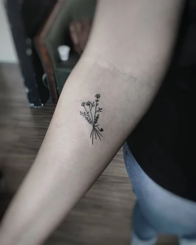 Tota Alvaro tattoo 037